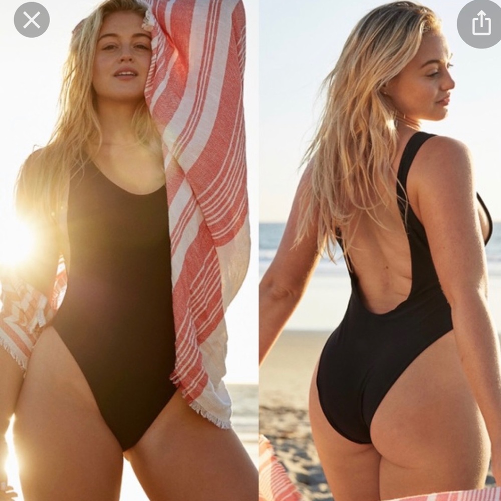 Aerie Small Super Scoop Bathing suit